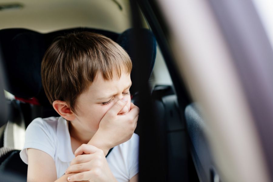 Travelling with a child suffering from motion sickness